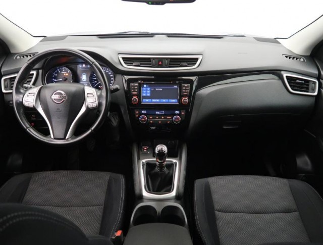 Nissan Qashqai  1.2 DIG-T 