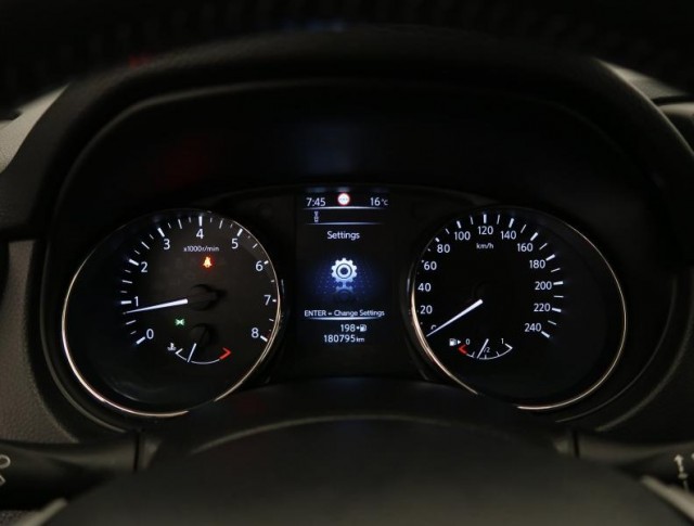 Nissan Qashqai  1.2 DIG-T 