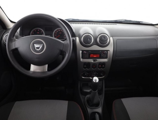Dacia Duster  1.6 16V 