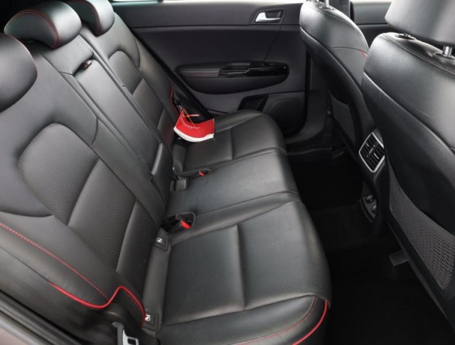Kia Sportage  1.6 T-GDI 