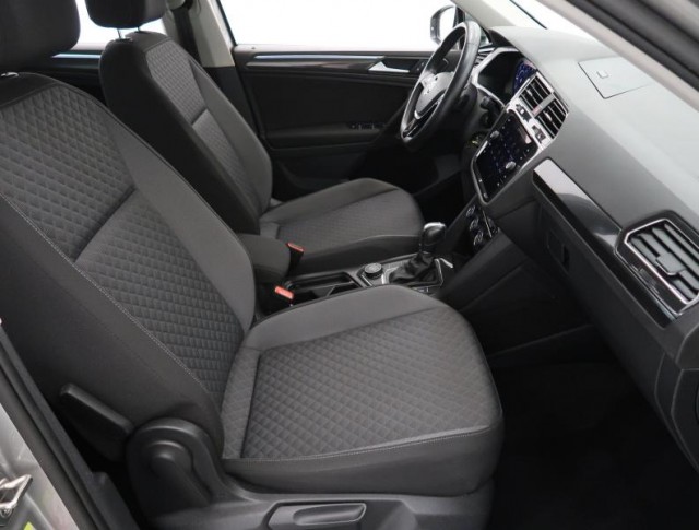 Volkswagen Tiguan  2.0 TDI 