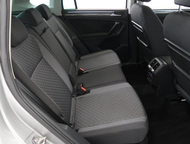 Volkswagen Tiguan  2.0 TDI 