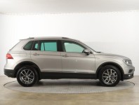 Volkswagen Tiguan  2.0 TDI 