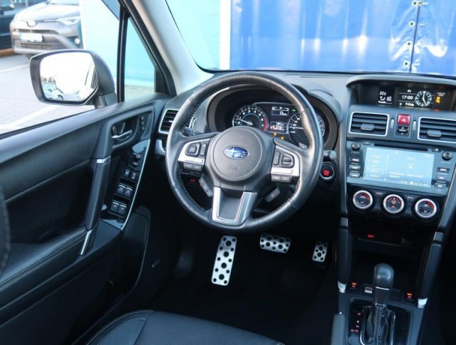 Subaru Forester  2.0 XT 