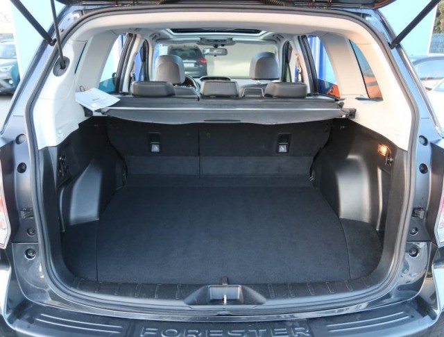 Subaru Forester  2.0 XT 