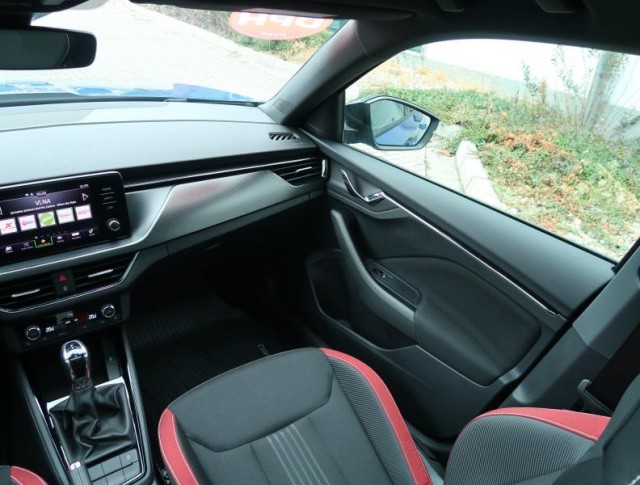 Škoda Kamiq  1.0 TSI Monte Carlo