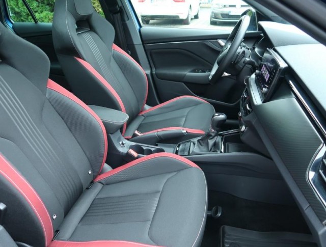 Škoda Kamiq  1.0 TSI Monte Carlo