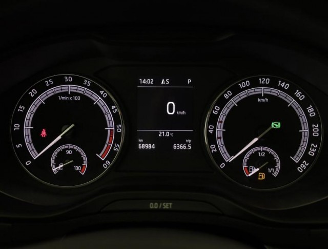 Škoda Karoq  1.6 TDI Ambition Plus