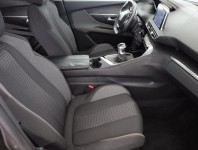 Peugeot 5008  PureTech 130 