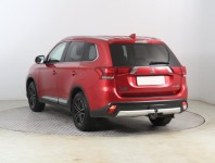 Mitsubishi Outlander  2.0 Intense