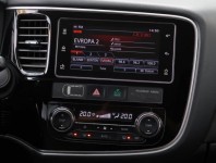 Mitsubishi Outlander  2.0 Intense