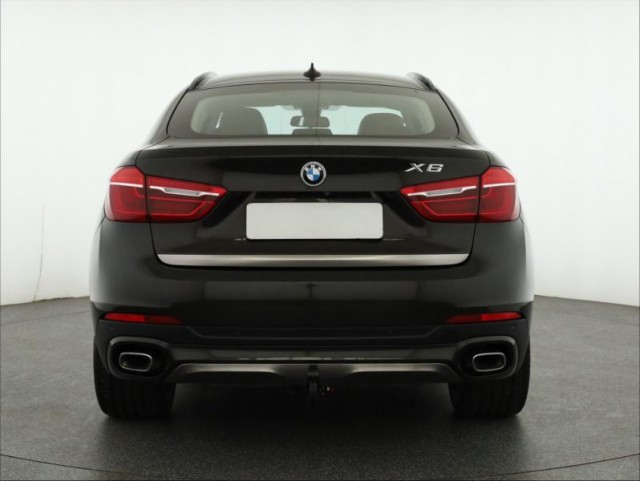 BMW X6  xDrive40d 