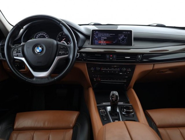 BMW X6  xDrive40d 