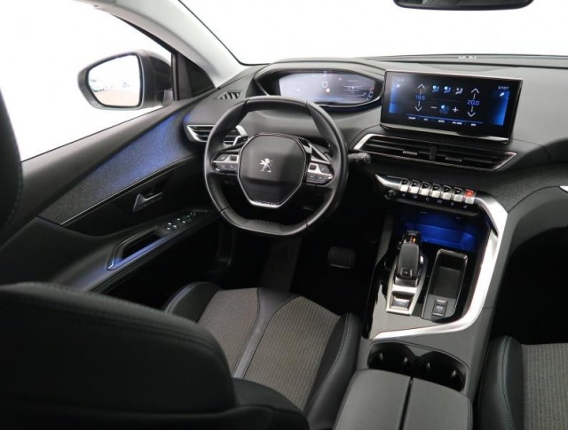 Peugeot 3008  1.5 BlueHDi Allure Pack