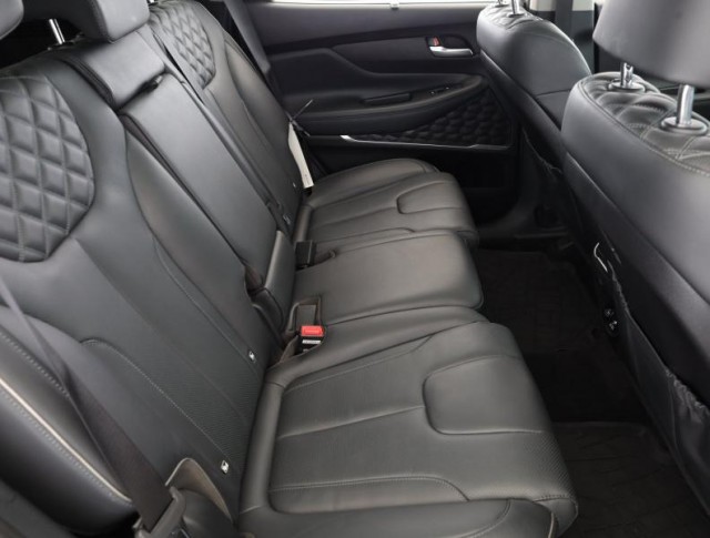 Hyundai Santa Fe  2.2 CRDi 