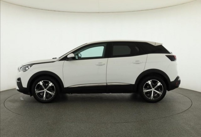 Peugeot 3008  1.2 PureTech 