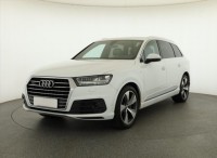 Audi Q7  3.0 TDI S-Line