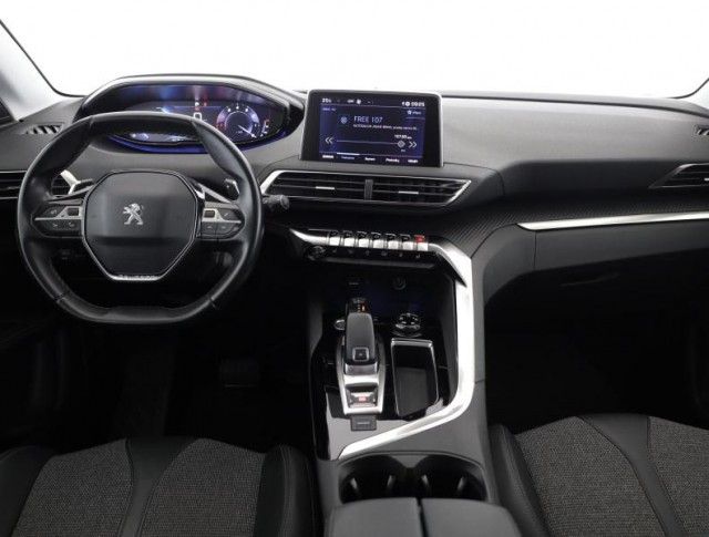 Peugeot 5008  PureTech 130 Allure