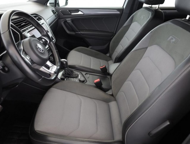 Volkswagen Tiguan  2.0 TDI R-Line