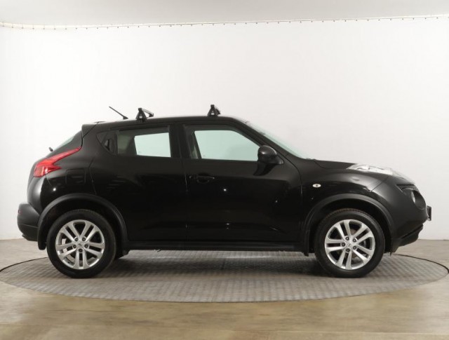 Nissan Juke  1.6 i 