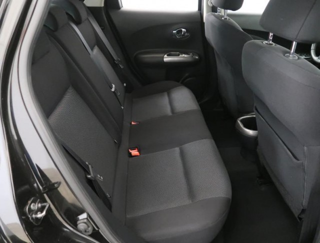 Nissan Juke  1.6 i 