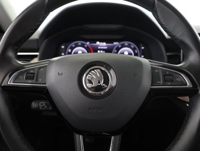 Škoda Kamiq  1.6 TDI Style