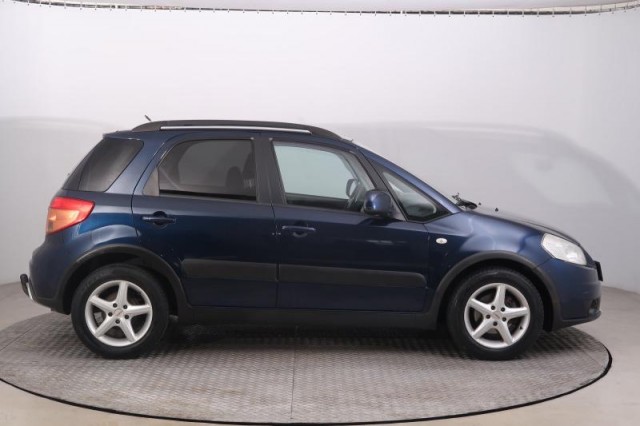 Suzuki SX4  1.6 VVT 
