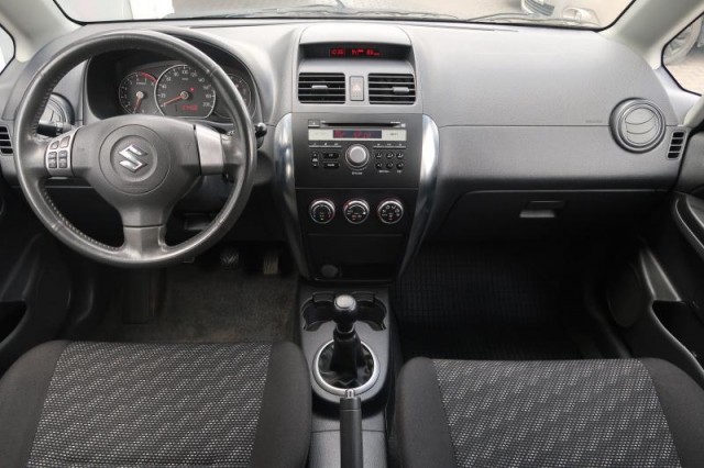 Suzuki SX4  1.6 VVT 