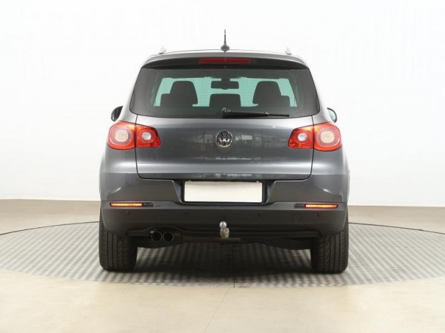 Volkswagen Tiguan  2.0 TDI 