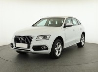 Audi Q5  2.0 TDI S line