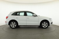 Audi Q5  2.0 TDI S line
