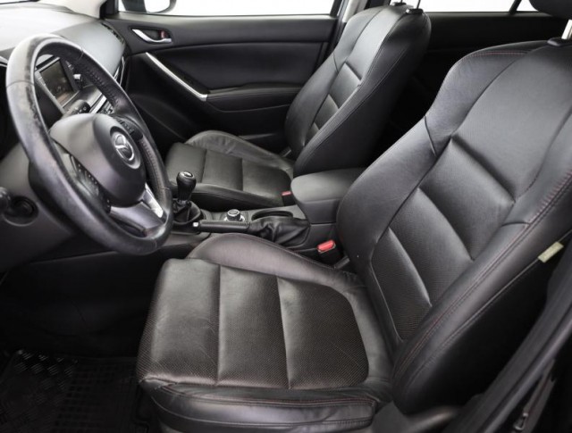 Mazda CX-5  2.2 Skyactiv-D Revolution