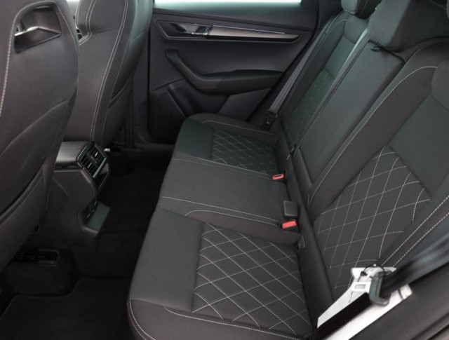 Škoda Karoq  1.5 TSI Sportline