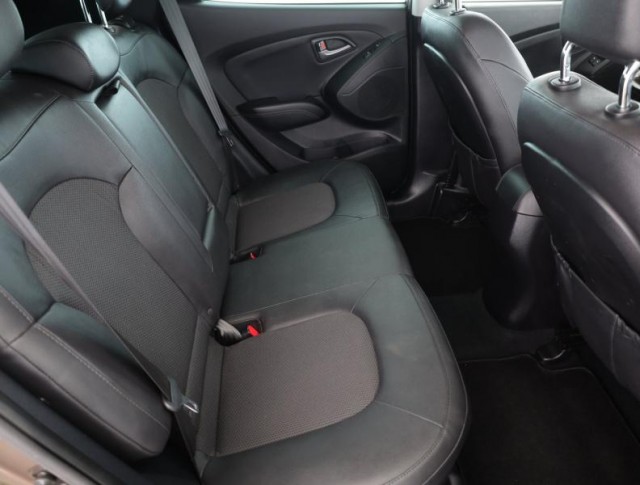 Hyundai ix35  2.0 CRDi 