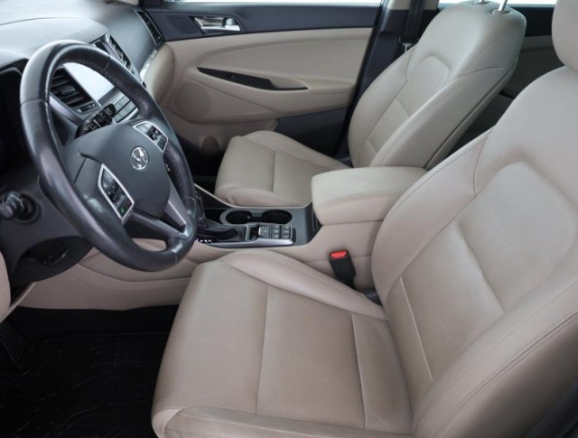 Hyundai Tucson  1.6 T-GDI 