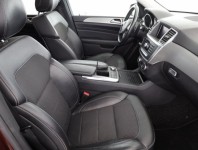 Mercedes-Benz ML  ML 400 
