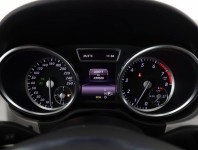 Mercedes-Benz ML  ML 400 