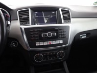 Mercedes-Benz ML  ML 400 