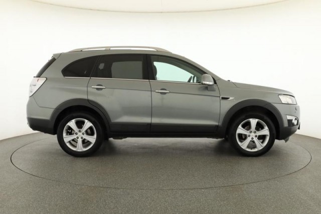 Chevrolet Captiva  2.2 VCDI 