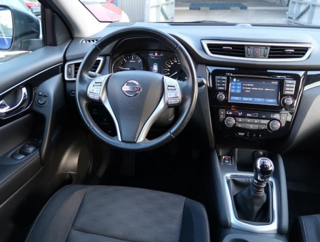 Nissan Qashqai  1.5 dCi 