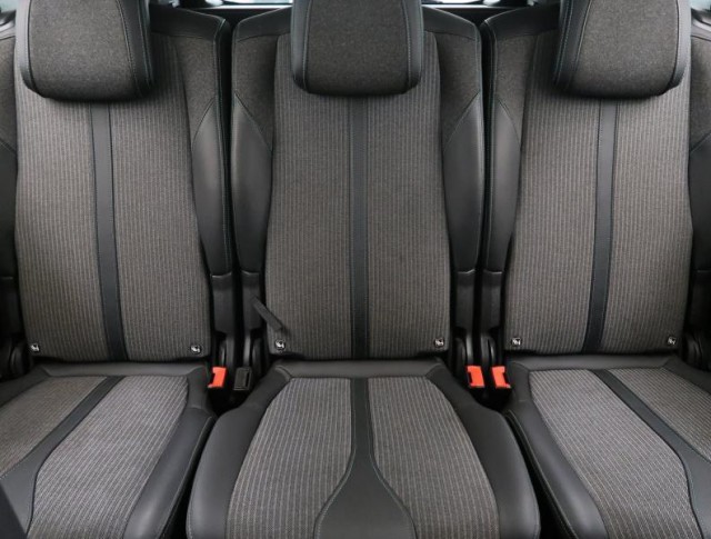 Peugeot 5008  1.5 BlueHDi Allure