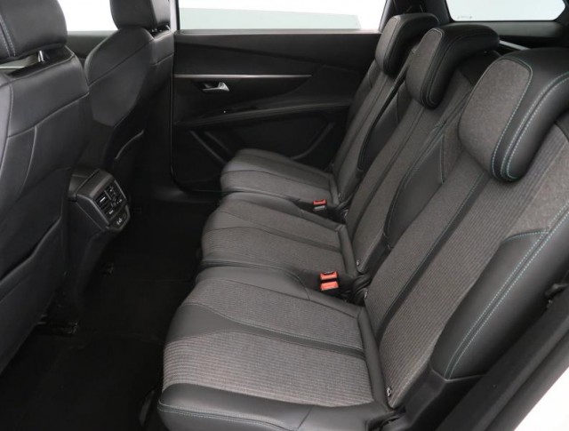 Peugeot 5008  1.5 BlueHDi Allure