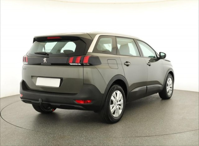 Peugeot 5008  PureTech 130 