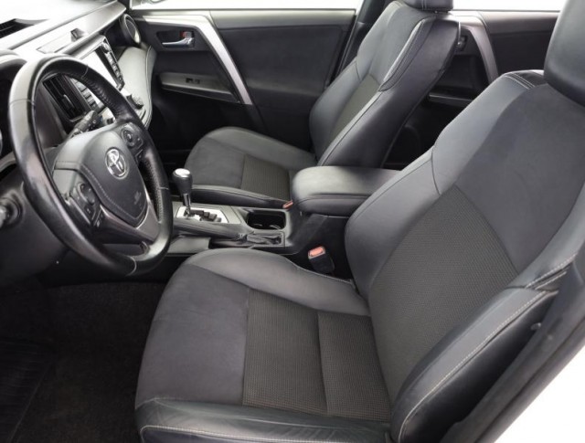 Toyota RAV 4  2.5 Hybrid 