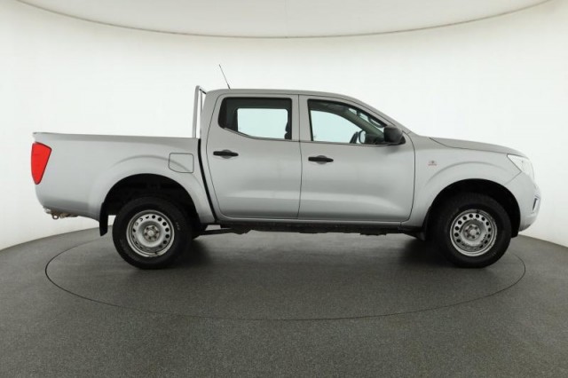 Nissan Navara  2.3 dCi 