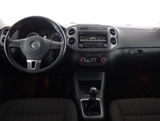 Volkswagen Tiguan  2.0 TSI Sport