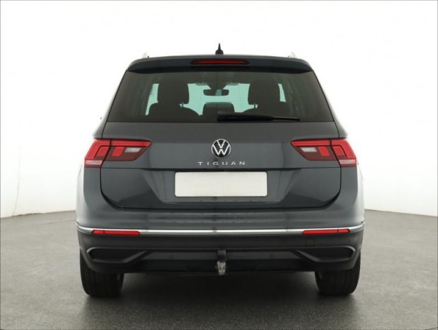 Volkswagen Tiguan  2.0 TDI 
