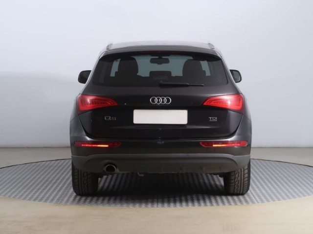 Audi Q5  2.0 TDI 