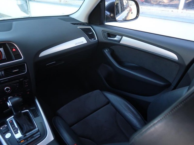 Audi Q5  2.0 TDI 