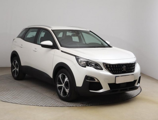 Peugeot 3008  1.2 PureTech Allure